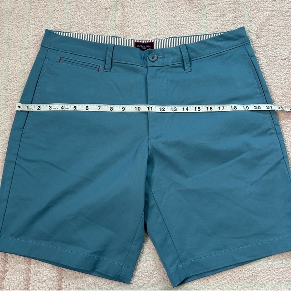 UNTUCKit Blue Flat Front Shorts Preppy 9" Chino Shorts Size 34 - Picture 9 of 13